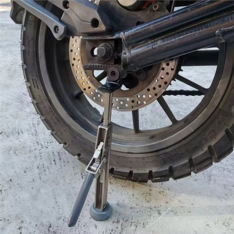 車のチェーンを清掃・調整するための携帯型バイク用リフトキット - Chain Kit Motorcycle のレビューと価格